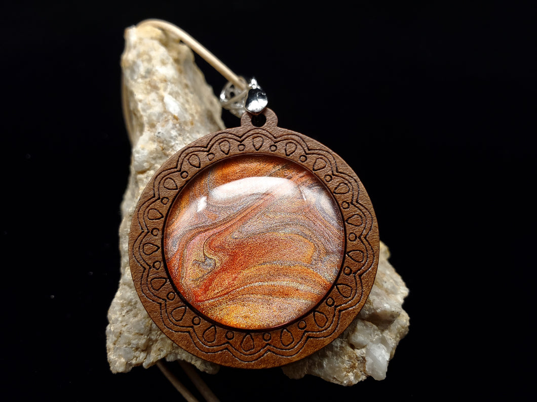 Wooden Pendant Necklace (WP-3)